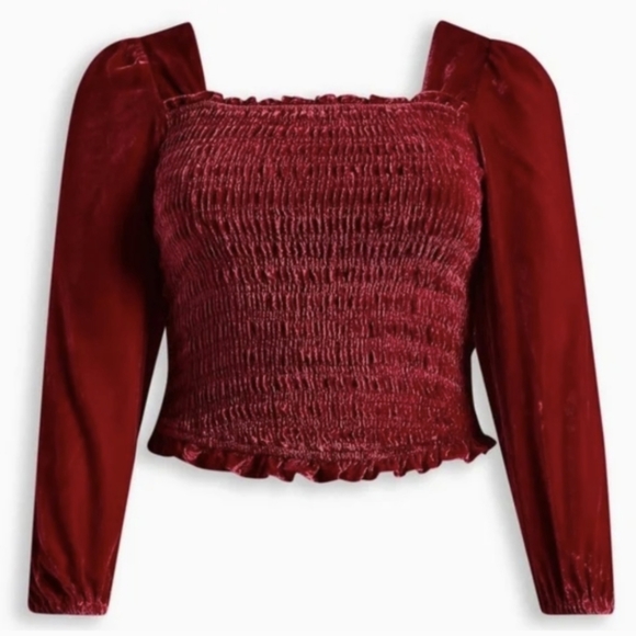 Torrid NWT, Red Velvet, Smocked, Blouson Sleeve, Crop Top, Size 4X - Picture 2 of 11